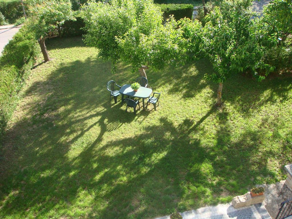 Residence Villa Valsi ซานโตสเตฟาโน ดิ เซสซานีโอ ห้อง รูปภาพ