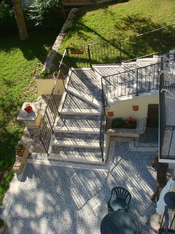 Residence Villa Valsi ซานโตสเตฟาโน ดิ เซสซานีโอ ห้อง รูปภาพ
