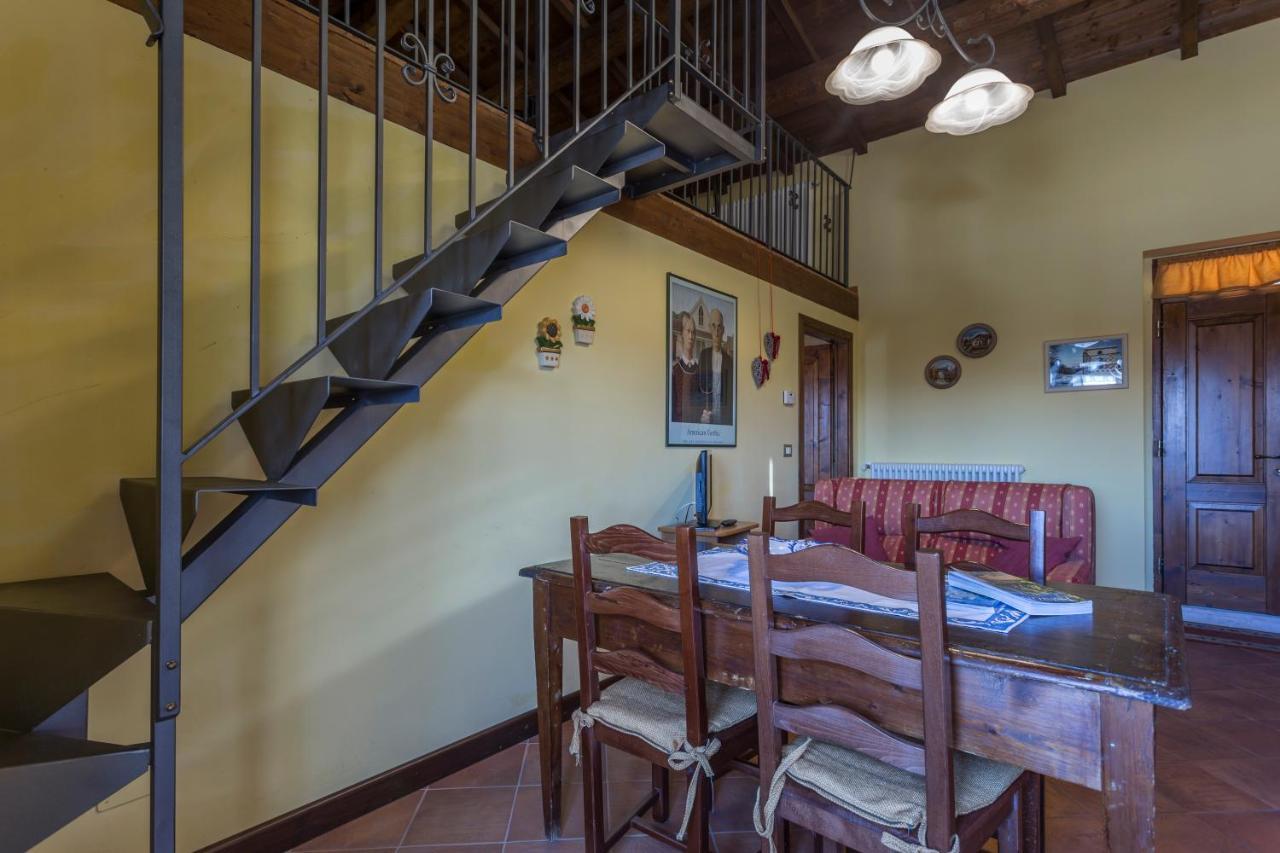 Residence Villa Valsi ซานโตสเตฟาโน ดิ เซสซานีโอ ภายนอก รูปภาพ