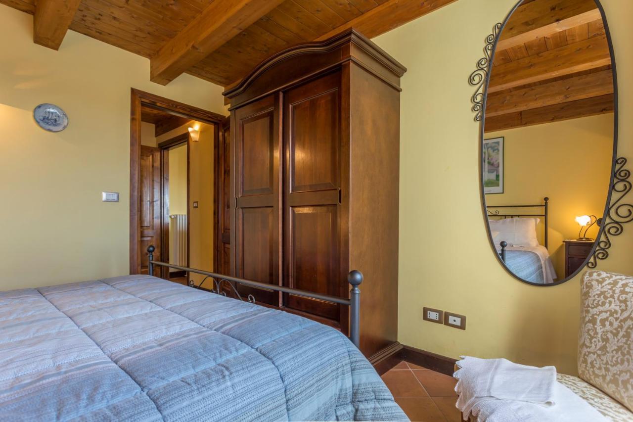 Residence Villa Valsi ซานโตสเตฟาโน ดิ เซสซานีโอ ภายนอก รูปภาพ