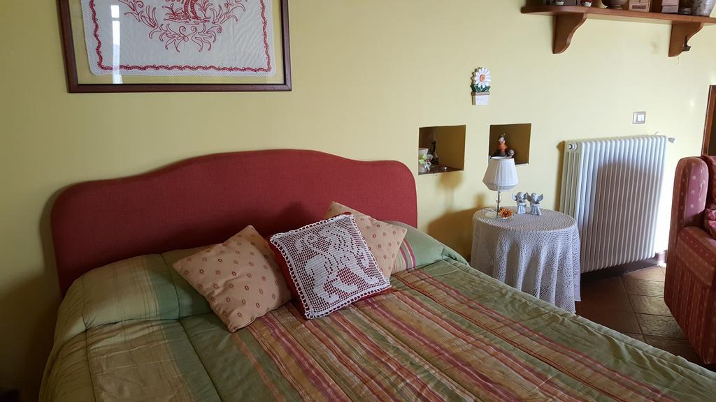 Residence Villa Valsi ซานโตสเตฟาโน ดิ เซสซานีโอ ภายนอก รูปภาพ