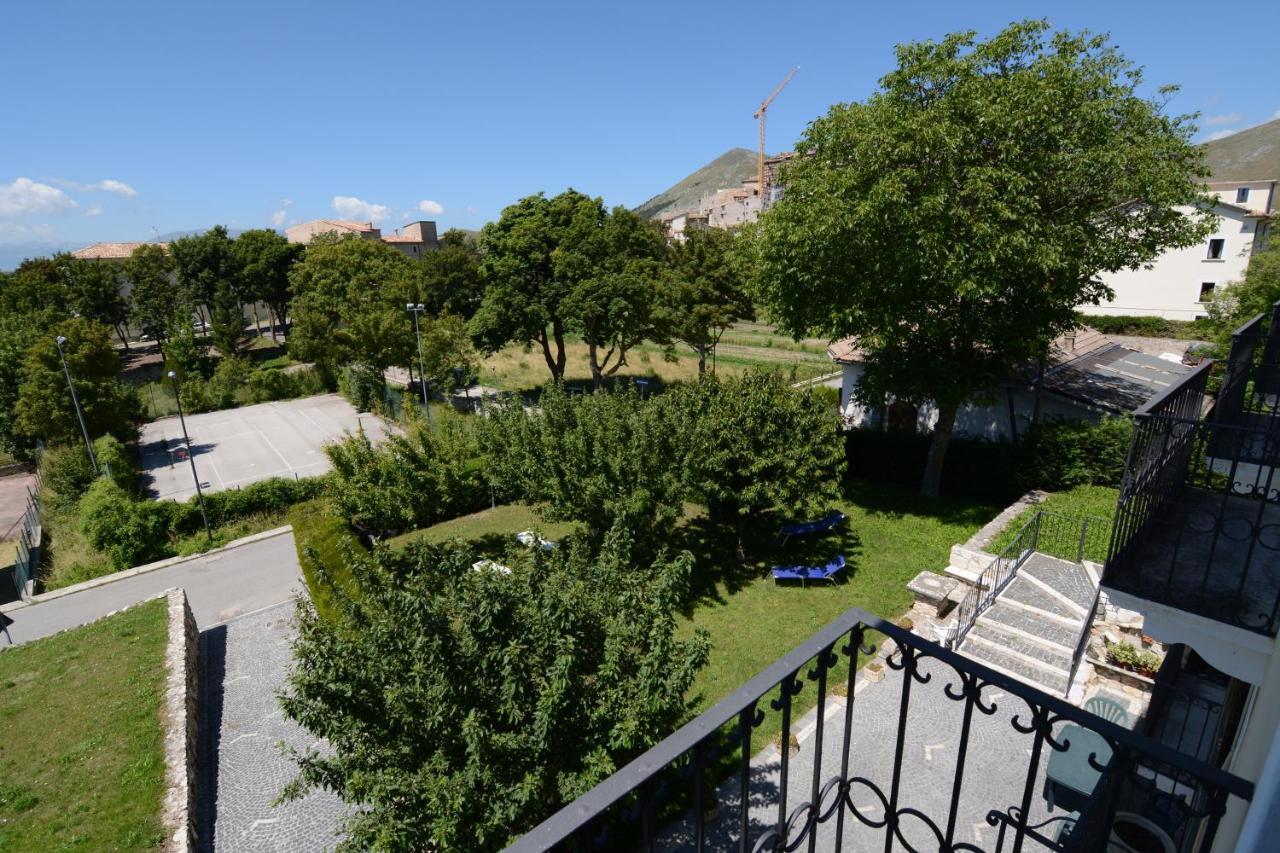 Residence Villa Valsi ซานโตสเตฟาโน ดิ เซสซานีโอ ภายนอก รูปภาพ