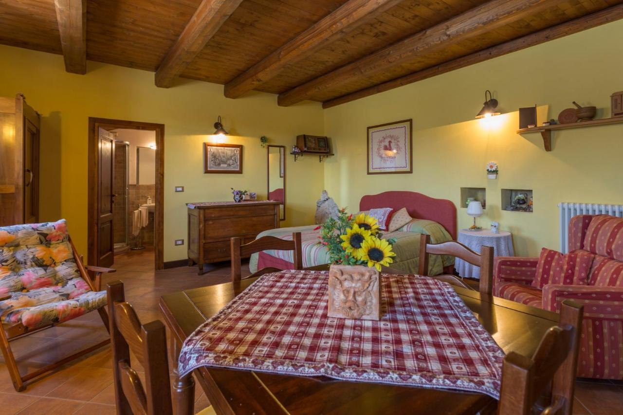 Residence Villa Valsi ซานโตสเตฟาโน ดิ เซสซานีโอ ภายนอก รูปภาพ